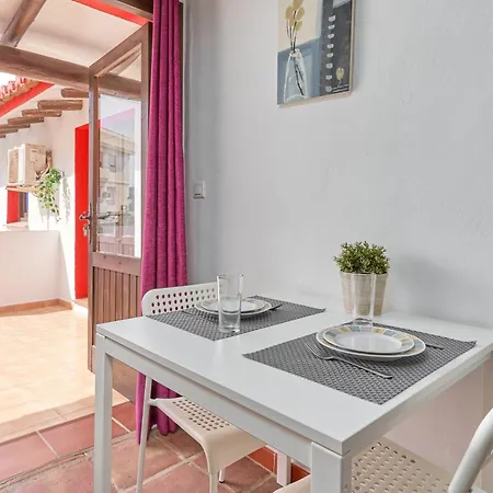 Estudio 1 C En El Centro De